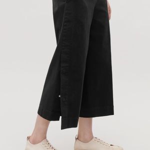 Cos | wide pants with side bottons